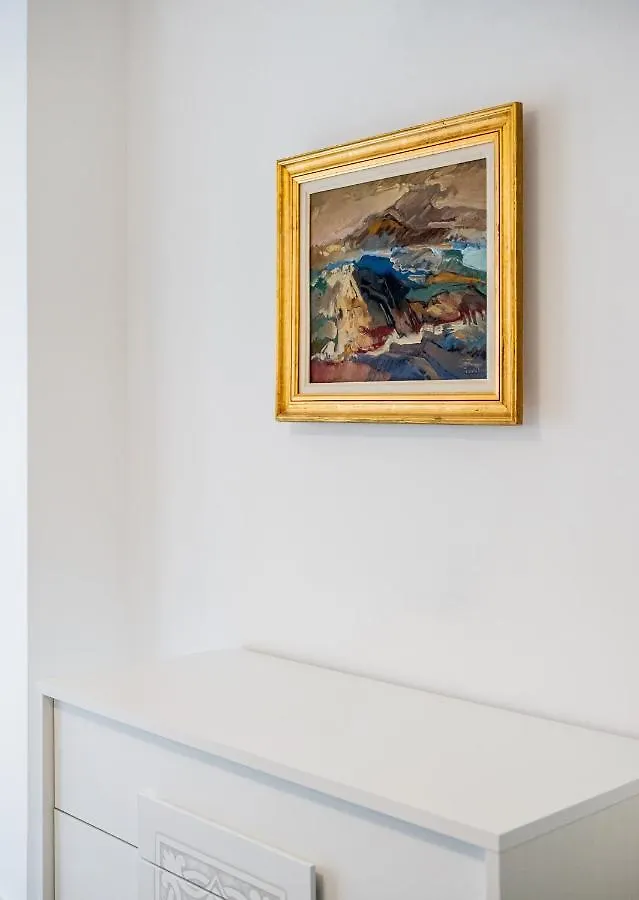 Park Herastrau 2 Luxury Bedroom بوخارست 0*,